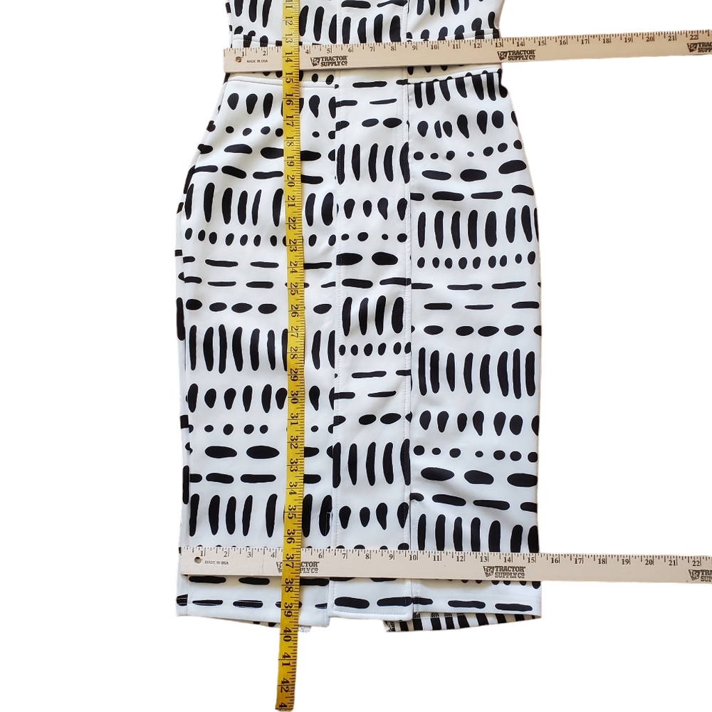 Shein X Women's Black & White Bodycon Cutout High Neck Dress New Size XS - Picture 9 of 12